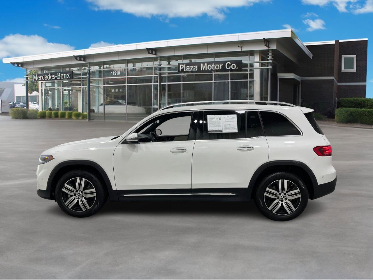 Certified 2024 Mercedes-Benz EQB Base with VIN W1N9M0KB7RN101037 for sale in Creve Coeur, MO