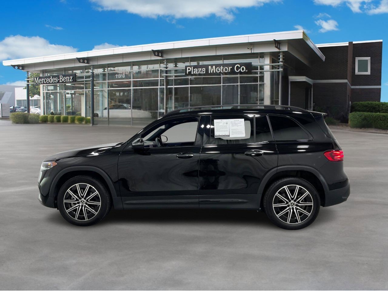 Certified 2024 Mercedes-Benz EQB Base with VIN W1N9M0KB7RN103676 for sale in Creve Coeur, MO