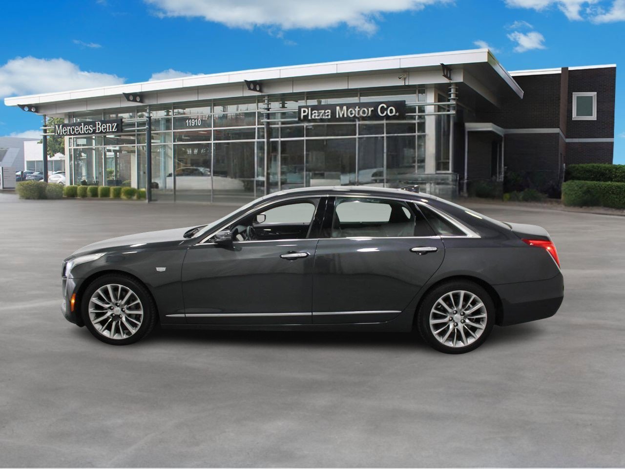 Used 2016 Cadillac CT6 Luxury with VIN 1G6KD5RS8GU165475 for sale in Creve Coeur, MO