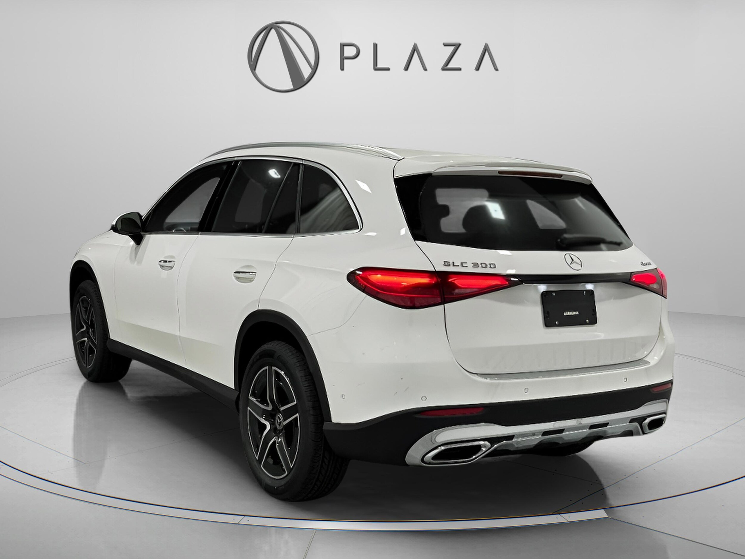 2026 Mercedes Benz GLC 300 4MATIC photo 3