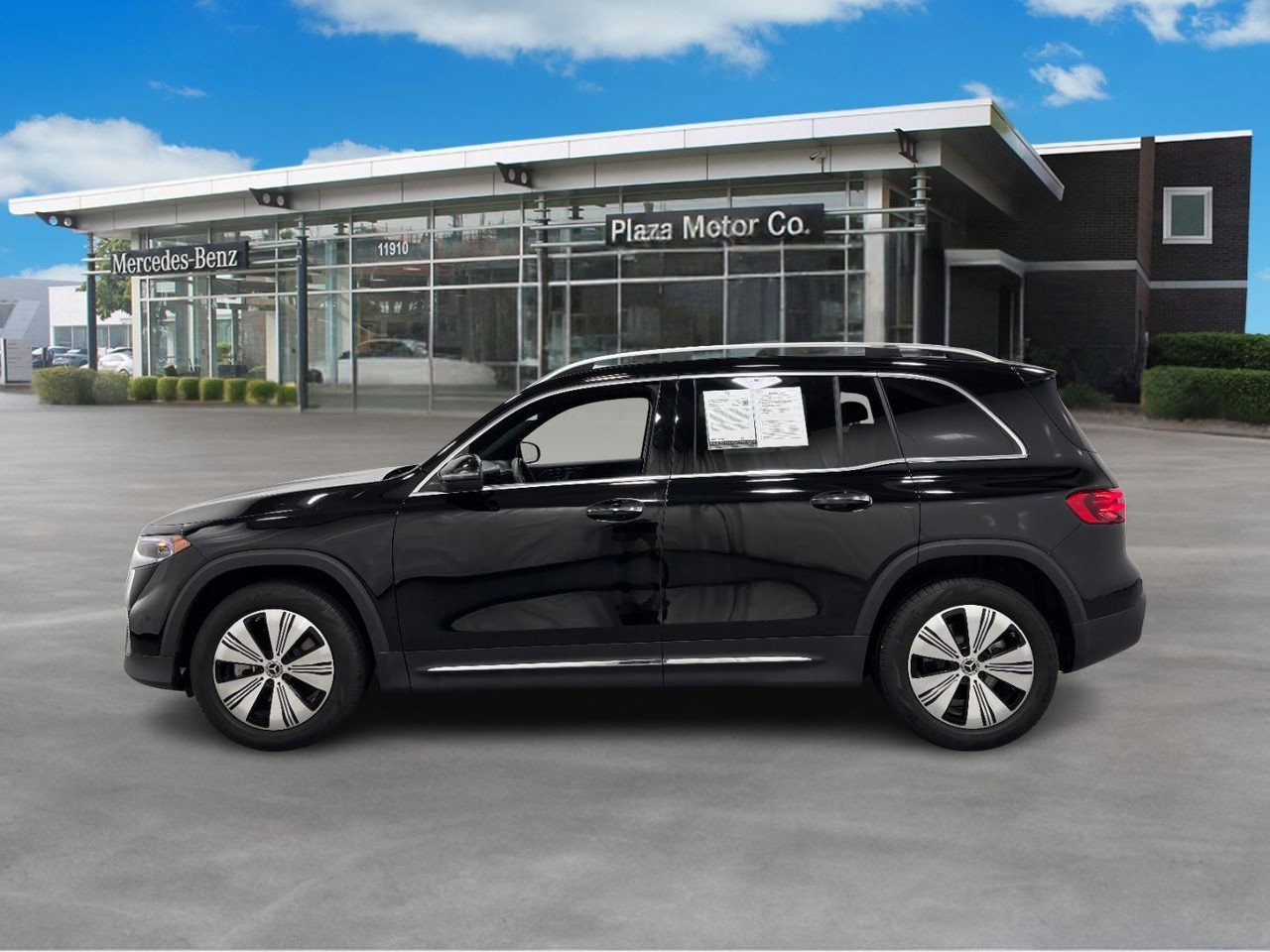 Certified 2024 Mercedes-Benz EQB Base with VIN W1N9M0KB5RN103689 for sale in Creve Coeur, MO