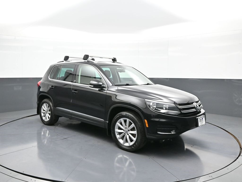 Used 2017 Volkswagen Tiguan 2.0T Wolfsburg Edition 4MOTION SUV