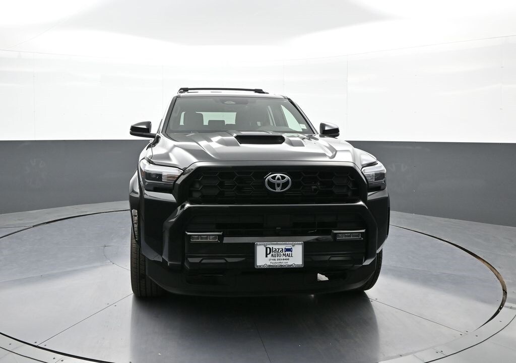 2025 Toyota 4Runner TRD Sport photo 2