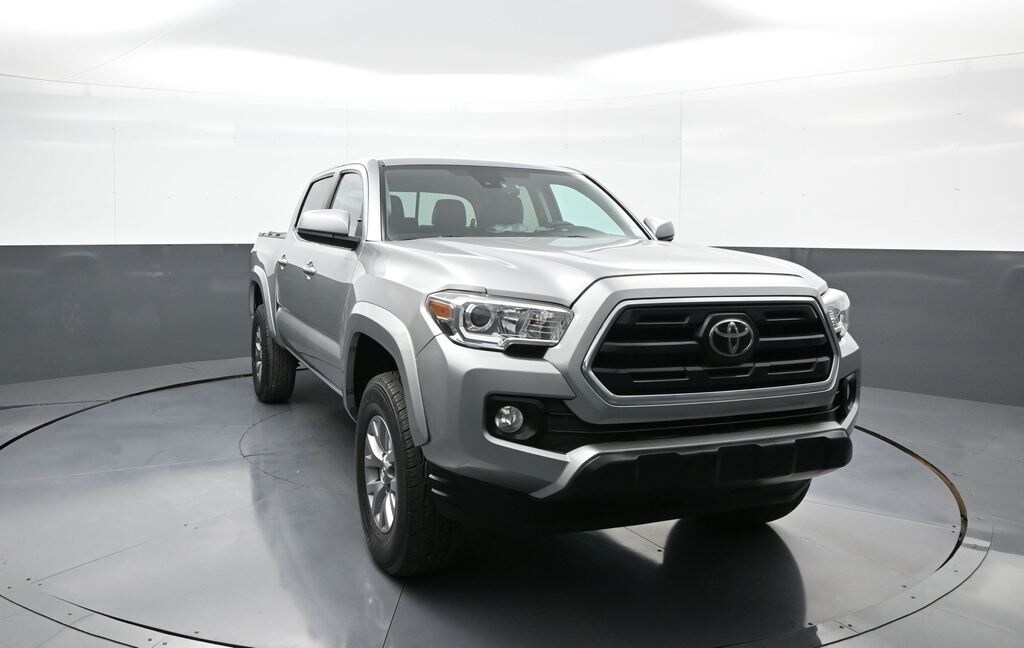 2019 Toyota Tacoma SR5 V6 photo 3