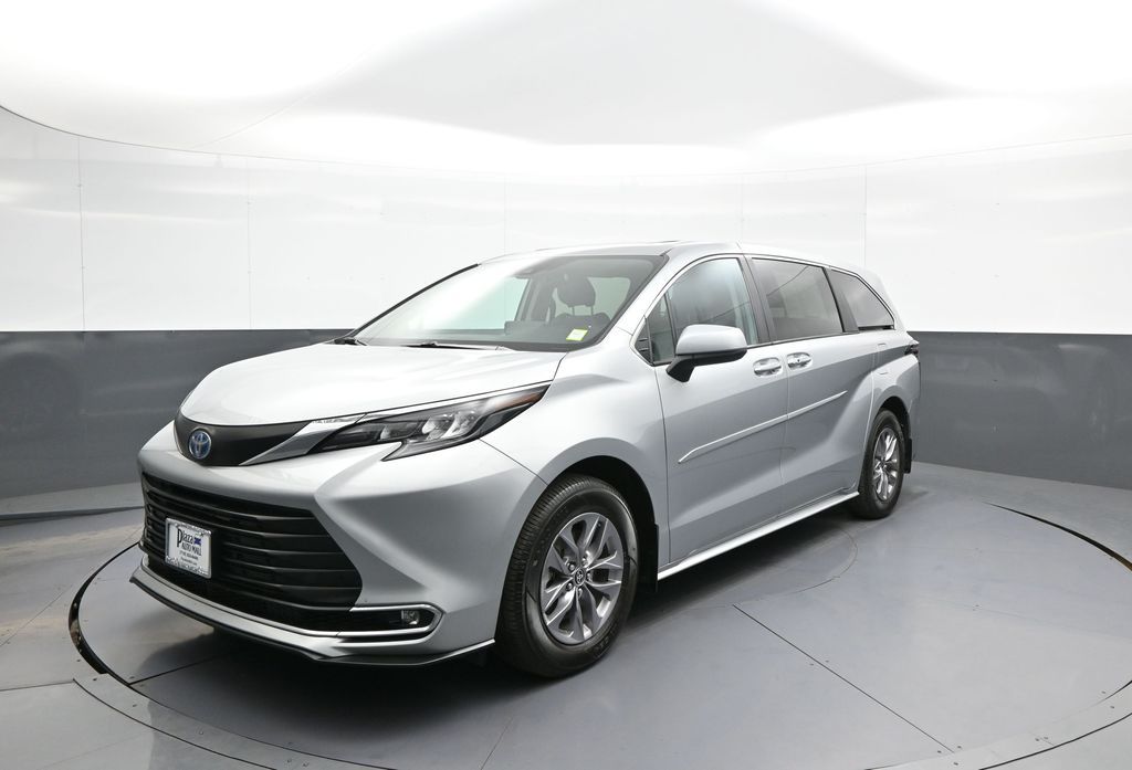 2024 Toyota Sienna