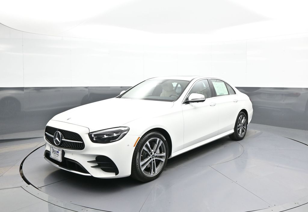 2023 Mercedes-Benz E-Class E350 4MATIC's photo