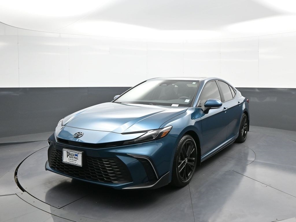 Used 2025 Toyota Camry SE Sedan