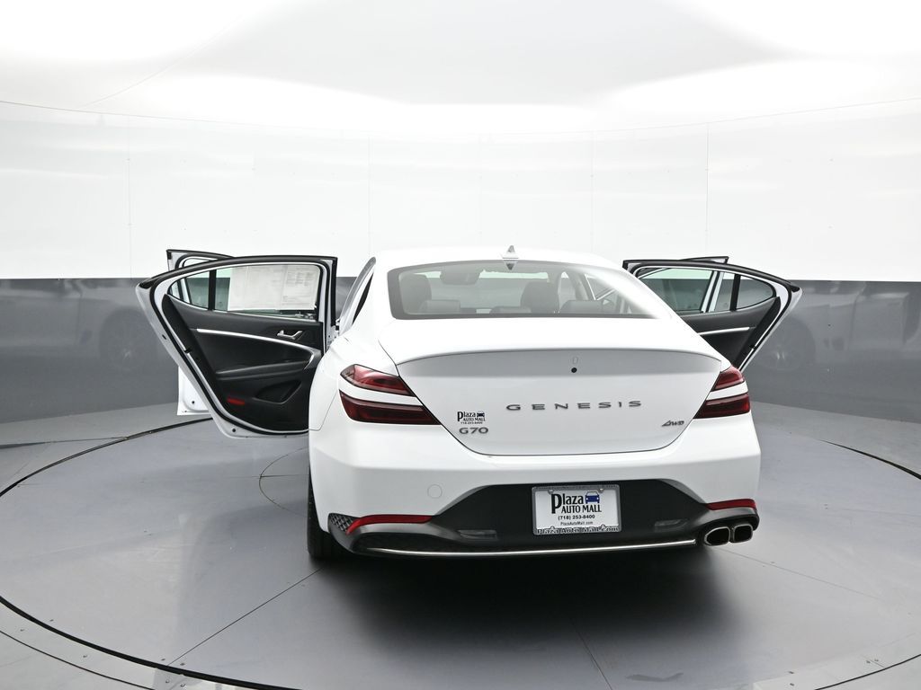 2023 GENESIS G70 Standard - Photo 46