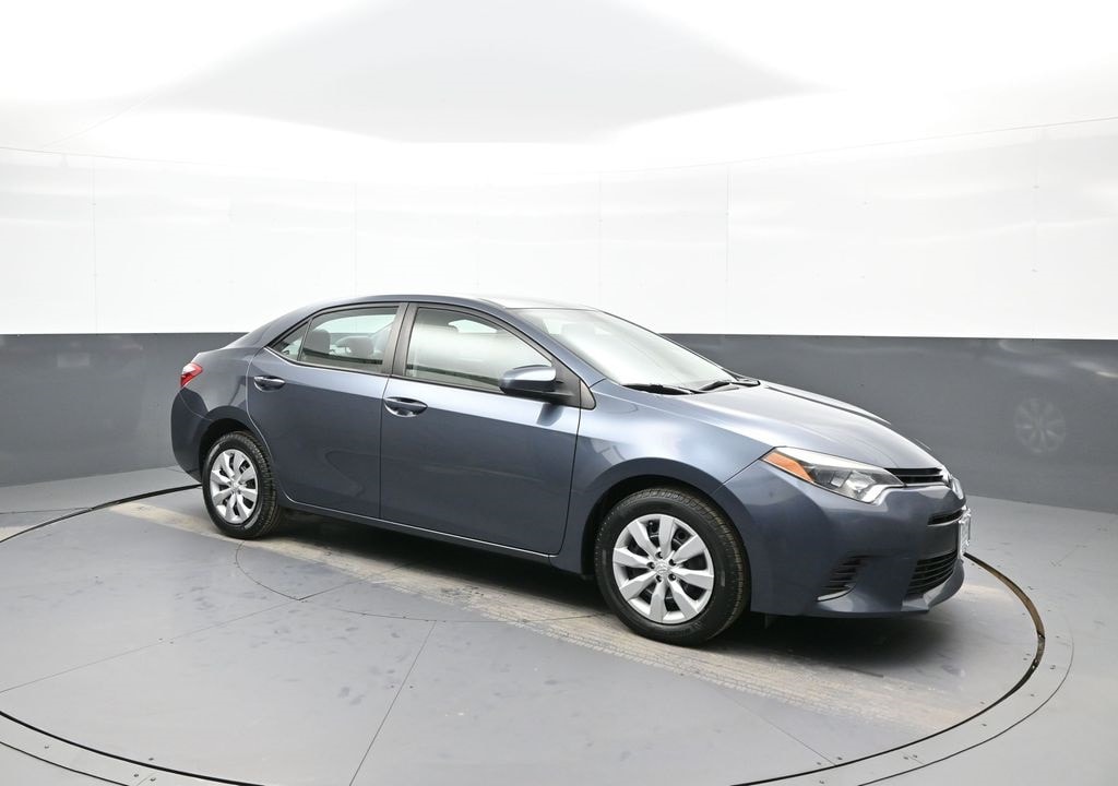 Used 2016 Toyota Corolla LE Sedan