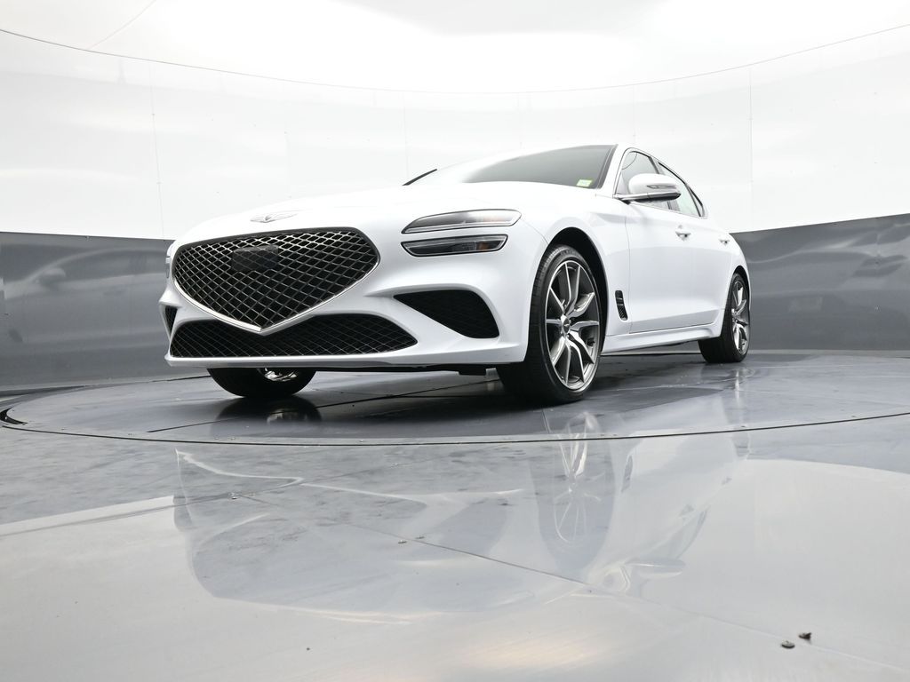2023 GENESIS G70 Standard - Photo 25
