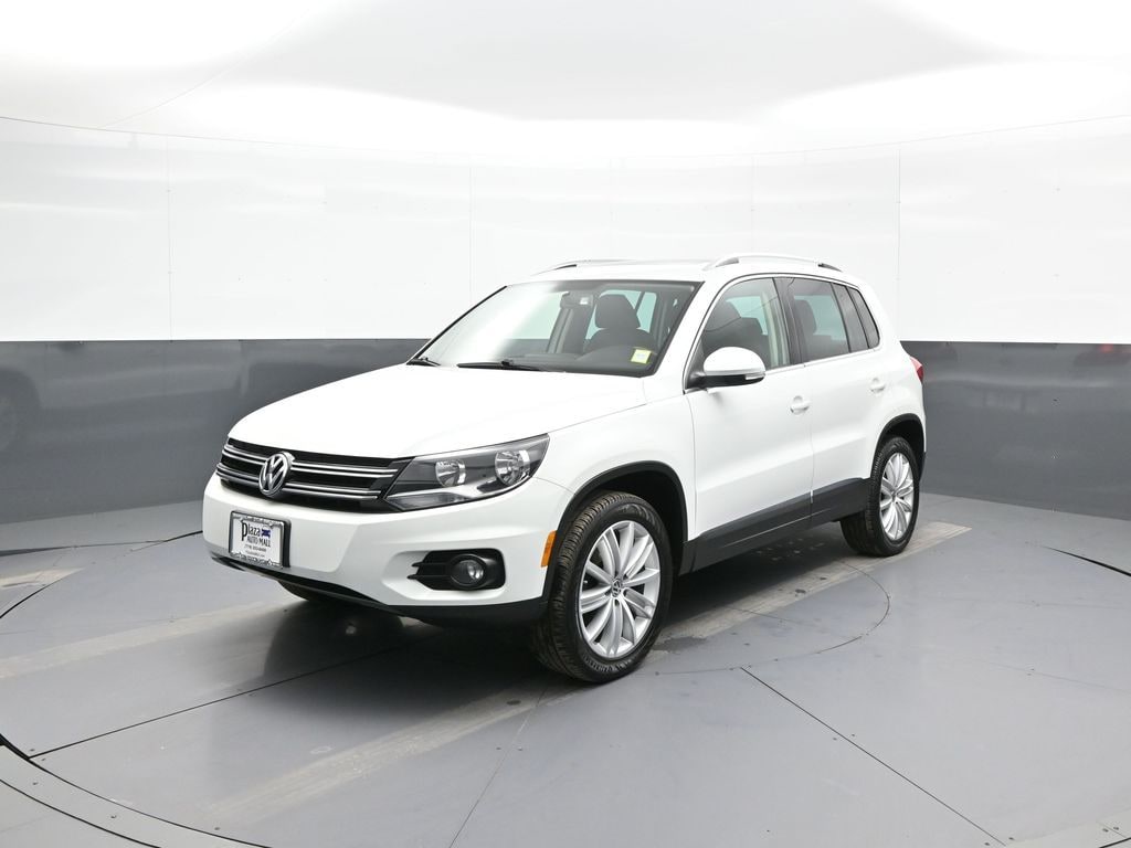 Used 2015 Volkswagen Tiguan SE w/Appearance Package SUV