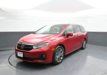 2025 Honda Odyssey Touring Van