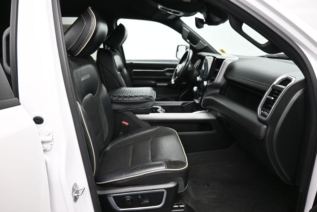 2022 RAM Ram 1500 Pickup Laramie - Photo 25
