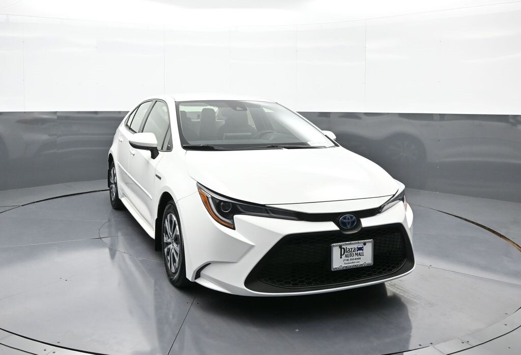 2020 Toyota Corolla Hybrid LE photo 3