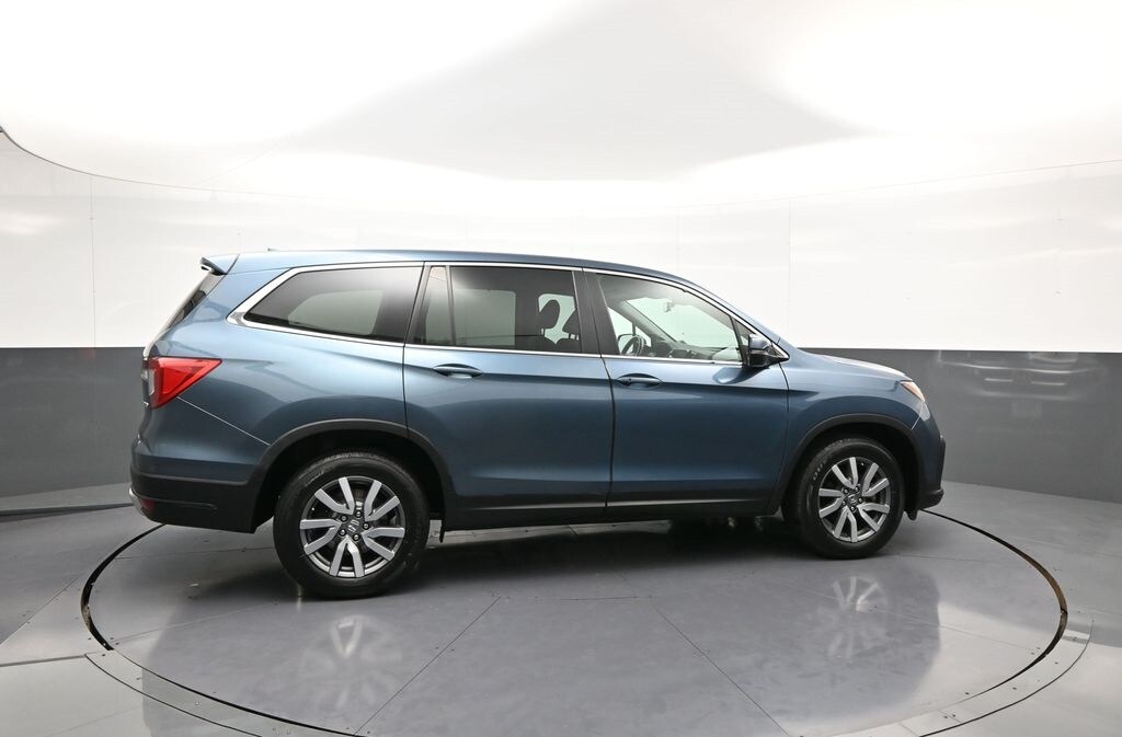 2020 Honda Pilot EX-L photo 3