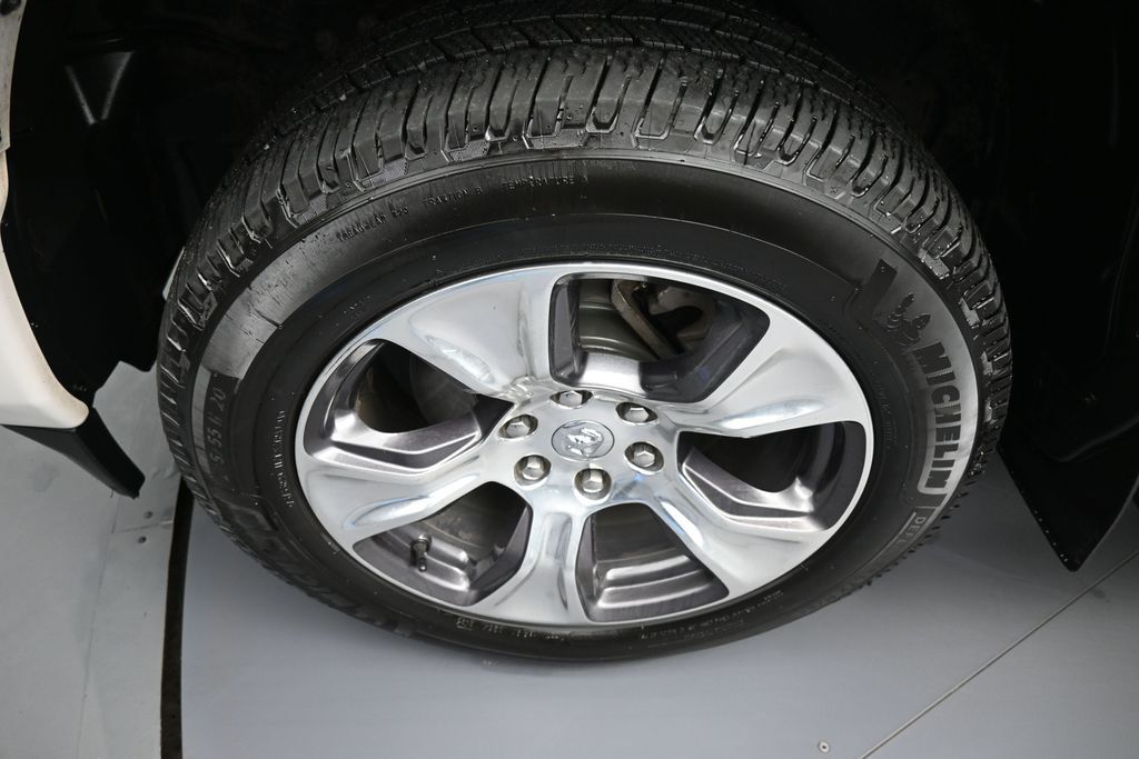 2022 RAM Ram 1500 Pickup Laramie - Photo 14