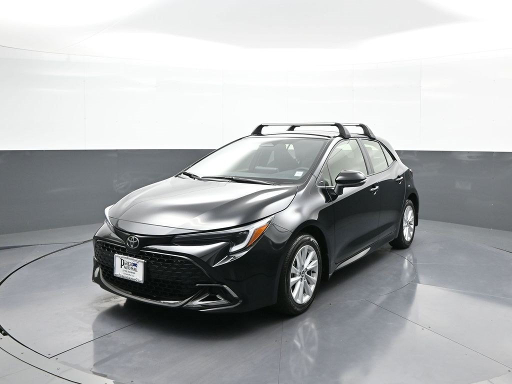 2025 Toyota Corolla Hatchback SE