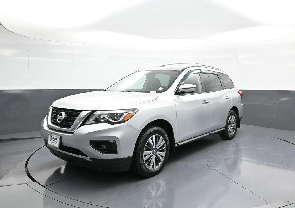 Used 2020 Nissan Pathfinder S SUV