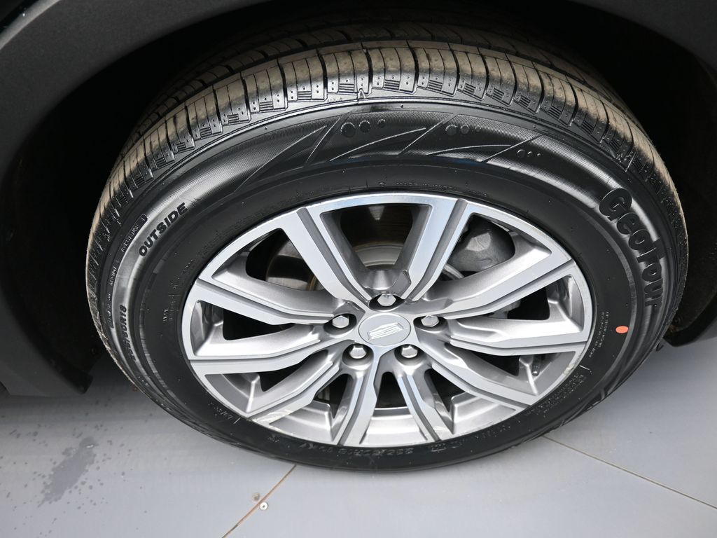 2023 Cadillac XT4 Sport - Photo 13