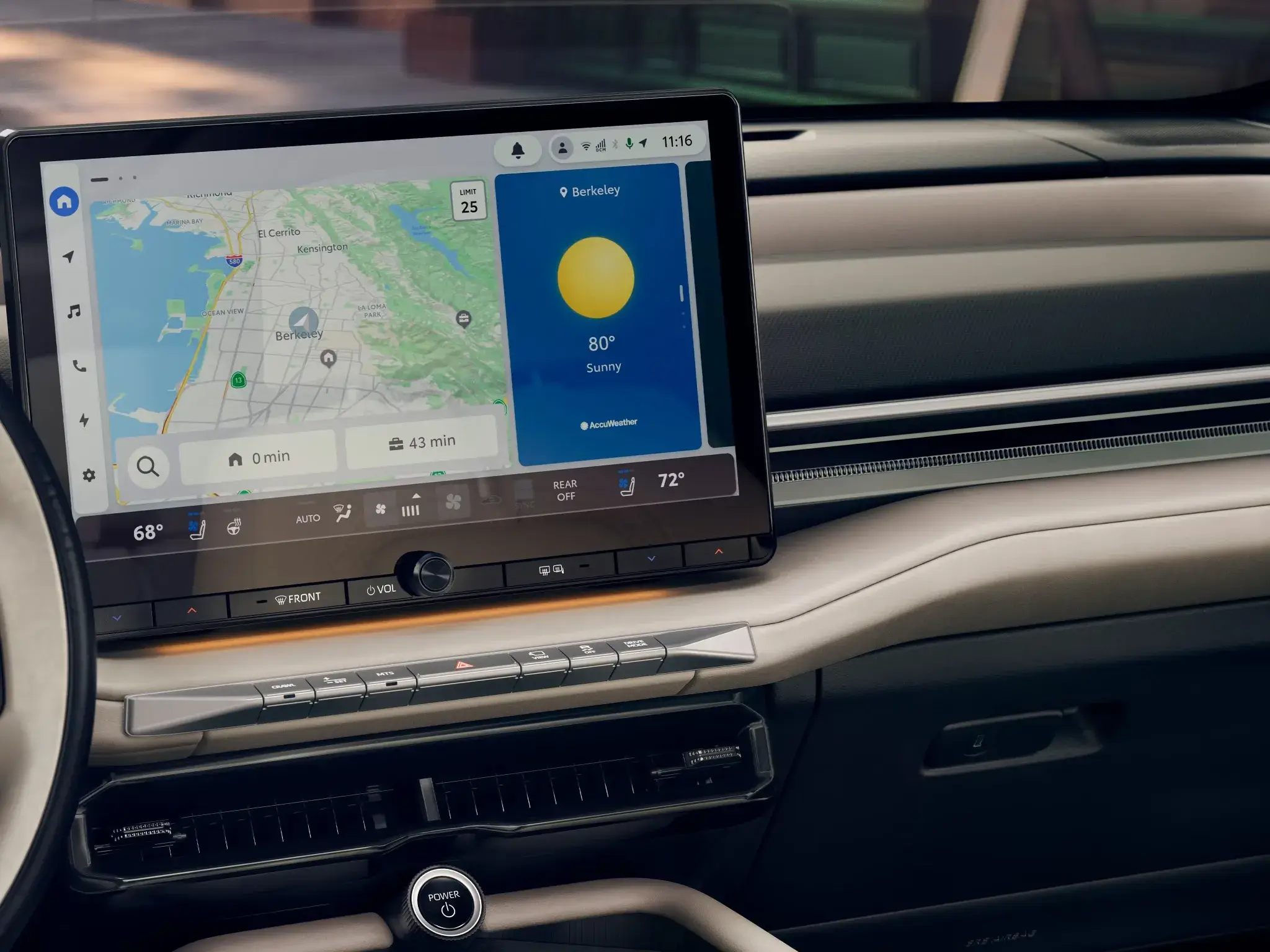 14-inch Toyota Audio Multimedia touchscreen in the 2027 Toyota Highlander