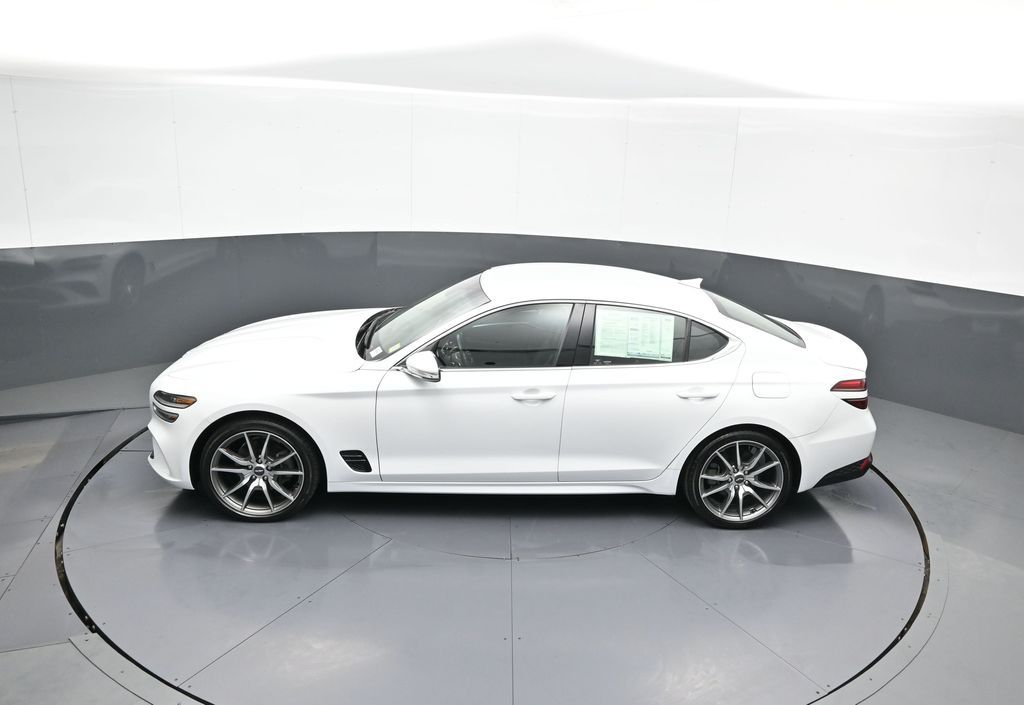 2023 GENESIS G70 Standard - Photo 40