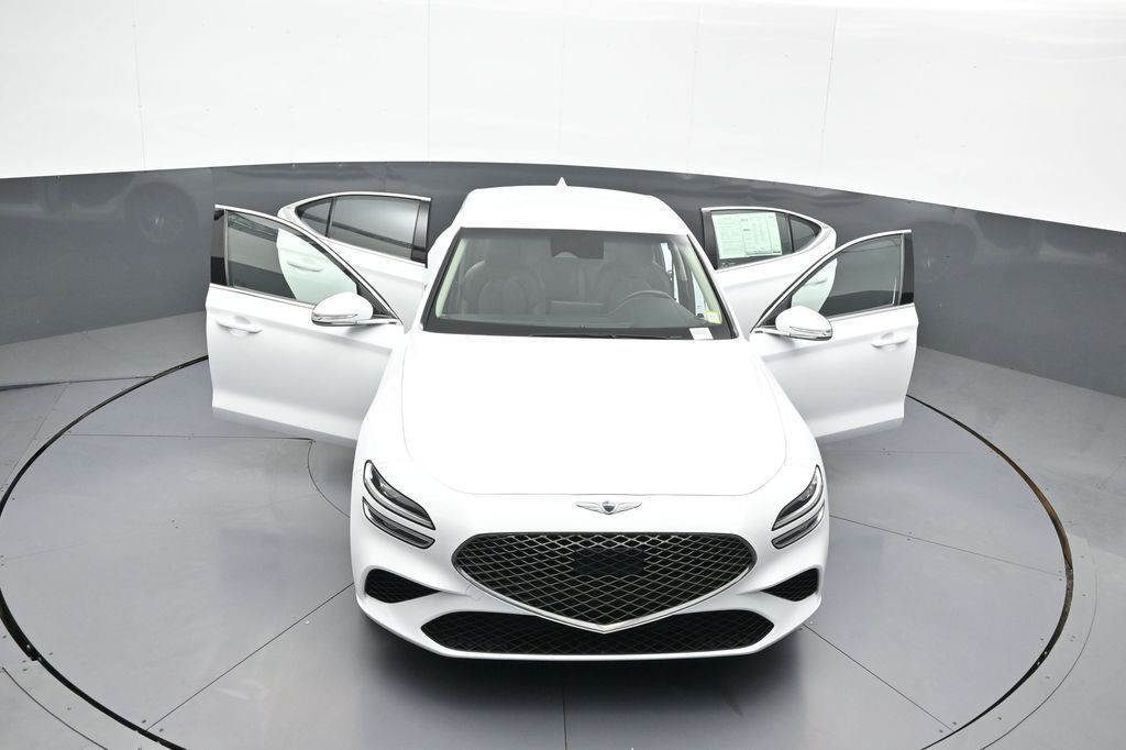 2023 GENESIS G70 Standard - Photo 45