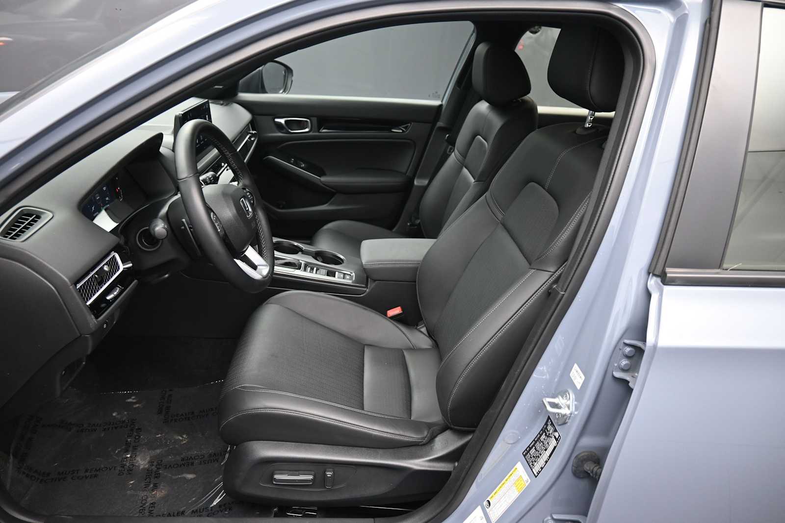 2025 Honda Civic Hatchback Sport Touring - Photo 19