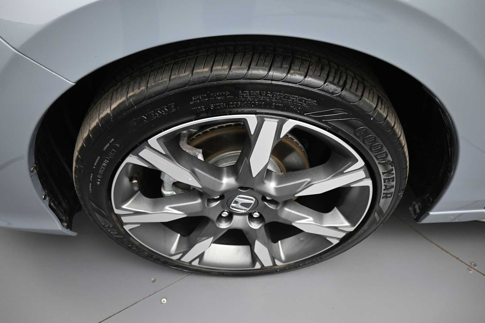 2025 Honda Civic Hatchback Sport Touring - Photo 14