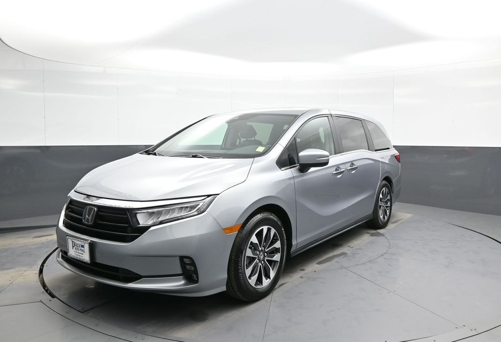 Used 2024 Honda Odyssey EX-L Van