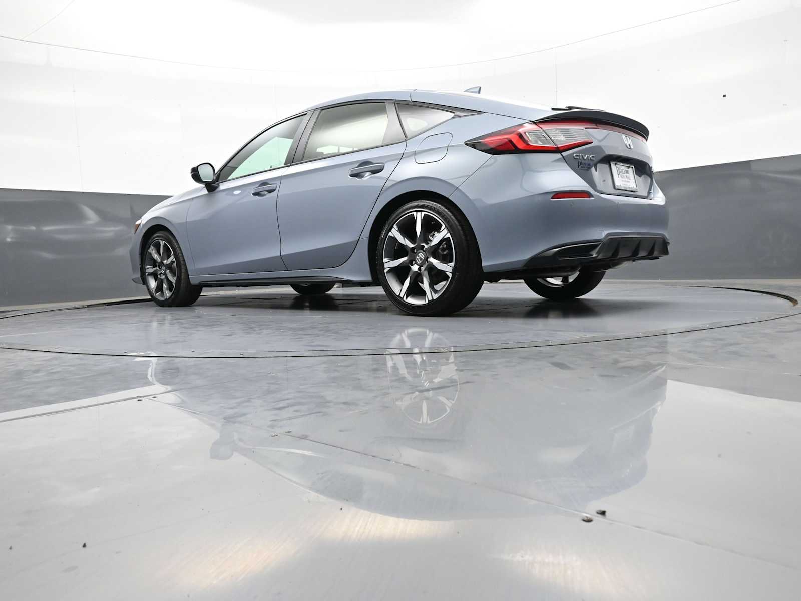 2025 Honda Civic Hatchback Sport Touring - Photo 31