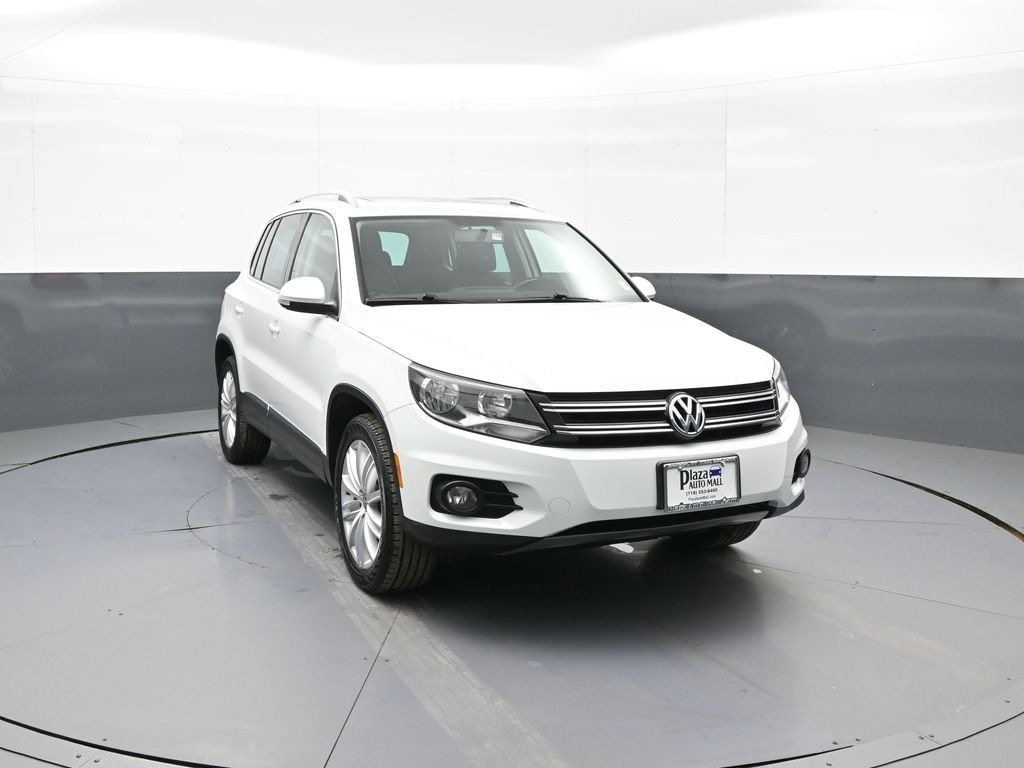 Used 2015 Volkswagen Tiguan SE w/Appearance Package SUV