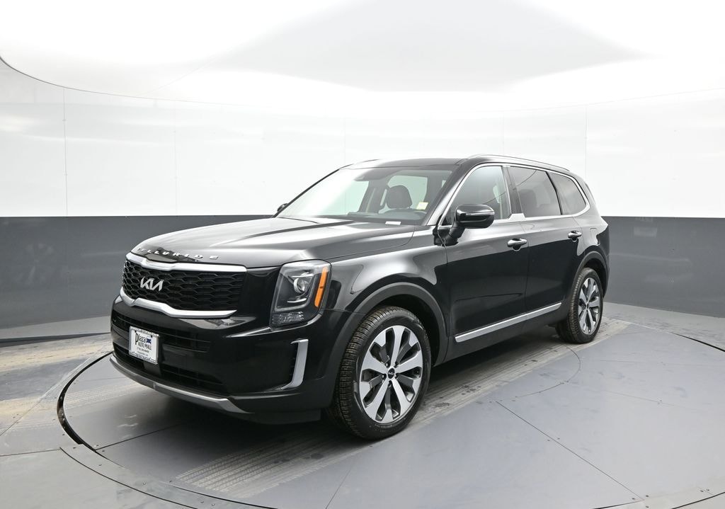 Used 2022 Kia Telluride S SUV
