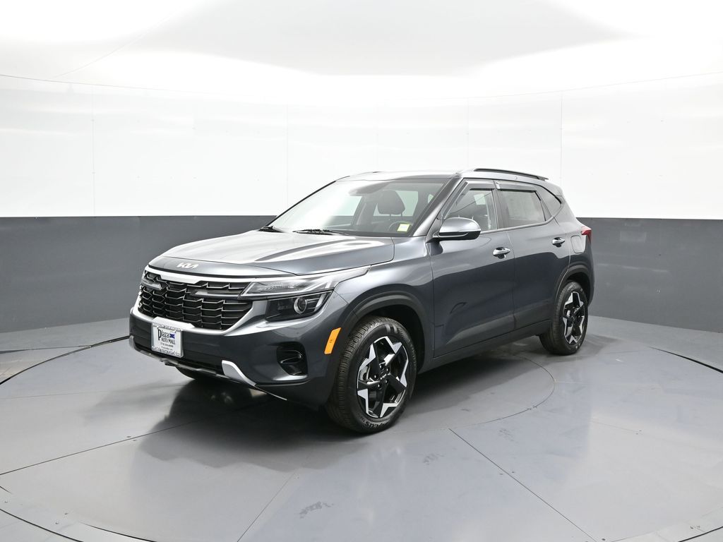 2025 Kia Seltos 2.0 S AWD's photo