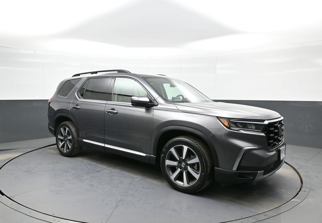 Used 2023 Honda Pilot Touring SUV