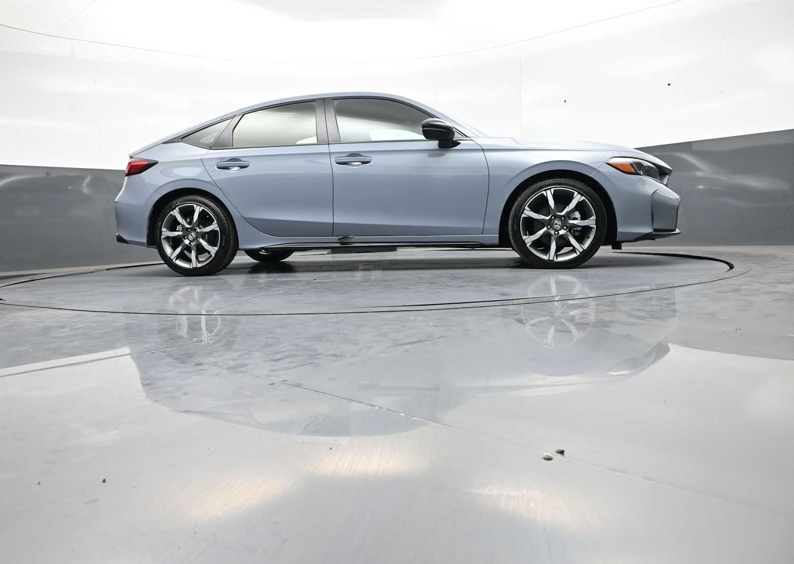 2025 Honda Civic Hatchback Sport Touring - Photo 28