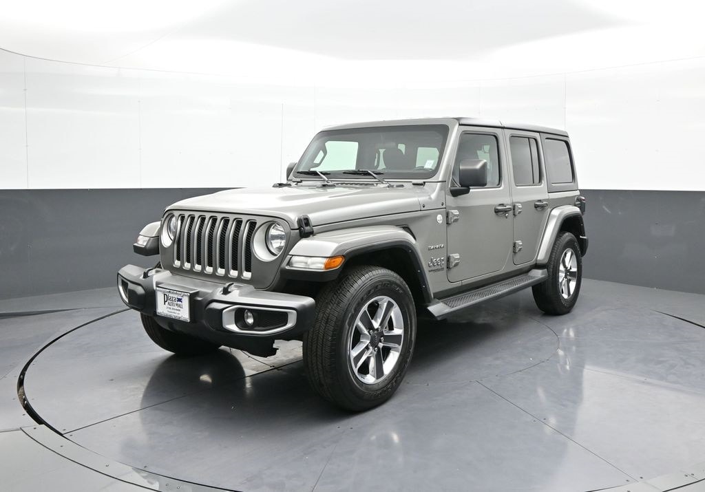 2021 Jeep Wrangler Unlimited Sahara's photo