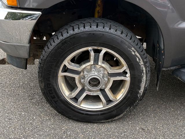 2002 Ford F-350 Super Duty XL - Photo 8