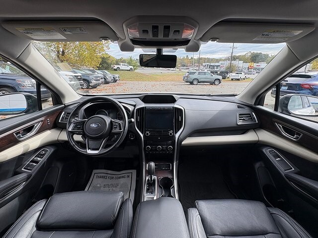 2022 Subaru Ascent Touring photo 2