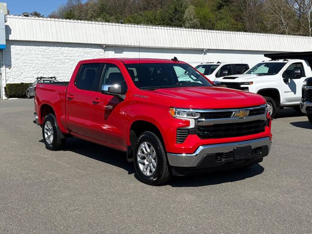 Used 2022 Chevrolet Silverado 1500 LT Truck Crew Cab