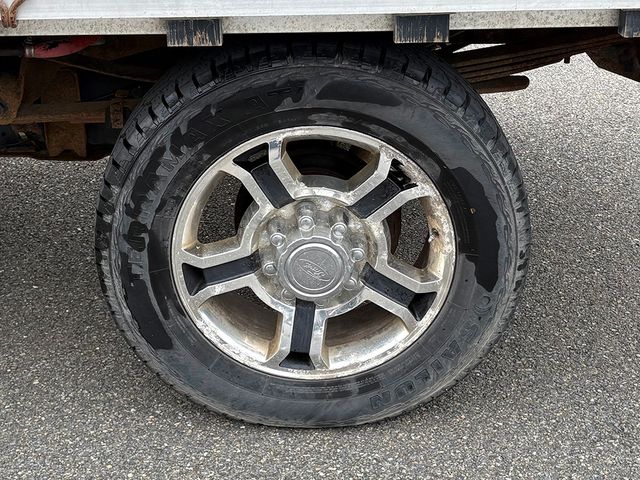 2002 Ford F-350 Super Duty XL - Photo 21