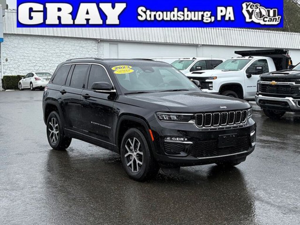 Used 2023 Jeep Grand Cherokee Limited SUV