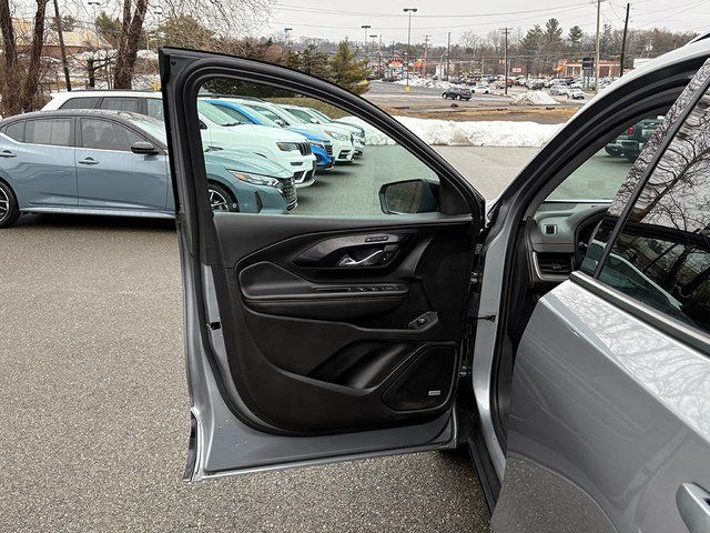2024 GMC Terrain AT4 - Photo 16