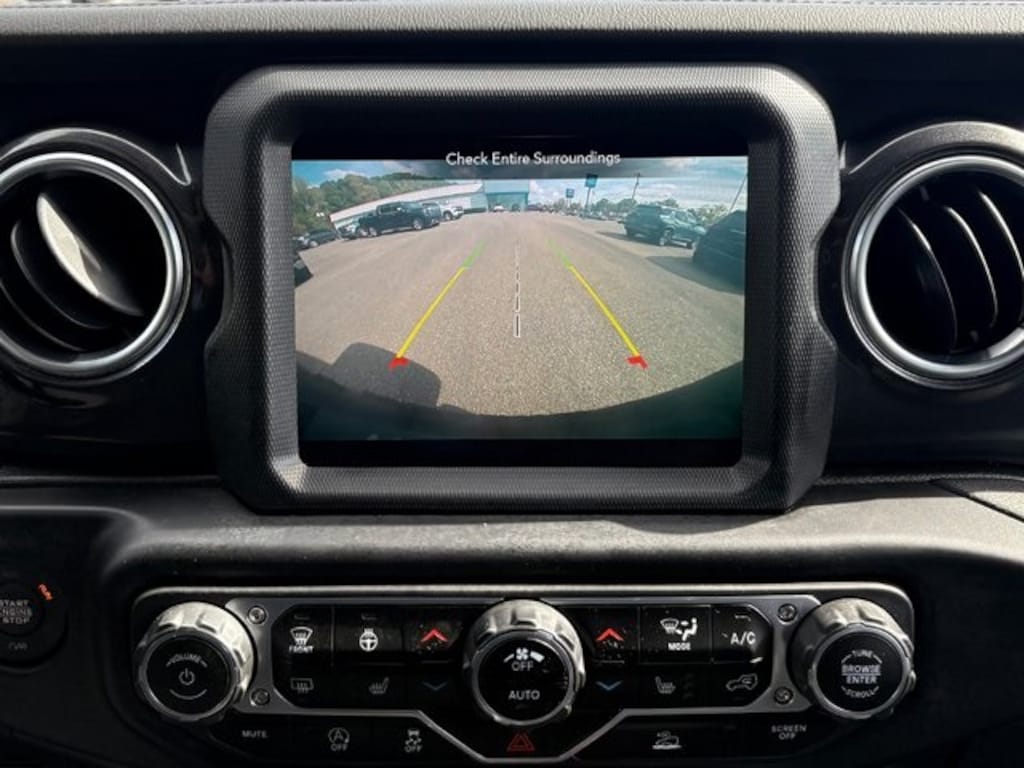 Used 2022 Jeep Wrangler Unlimited Sahara SUV