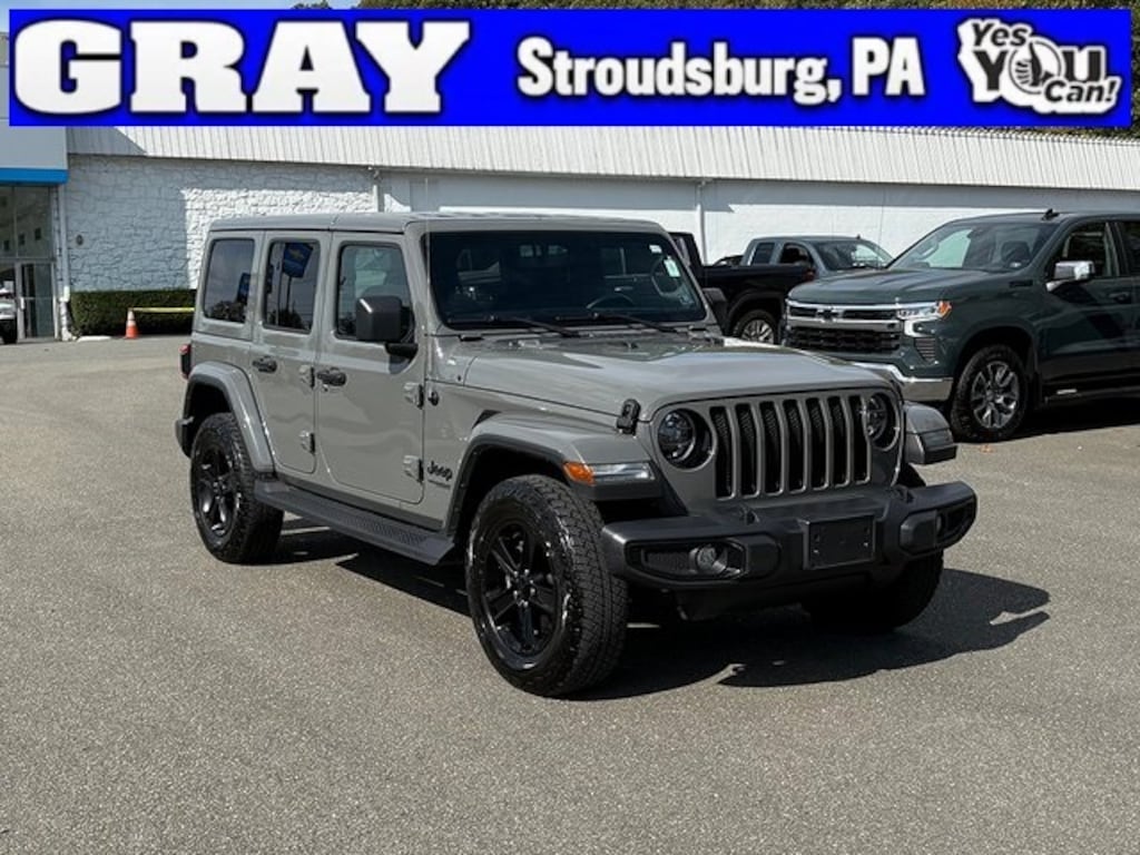 Used 2022 Jeep Wrangler Unlimited Sahara SUV