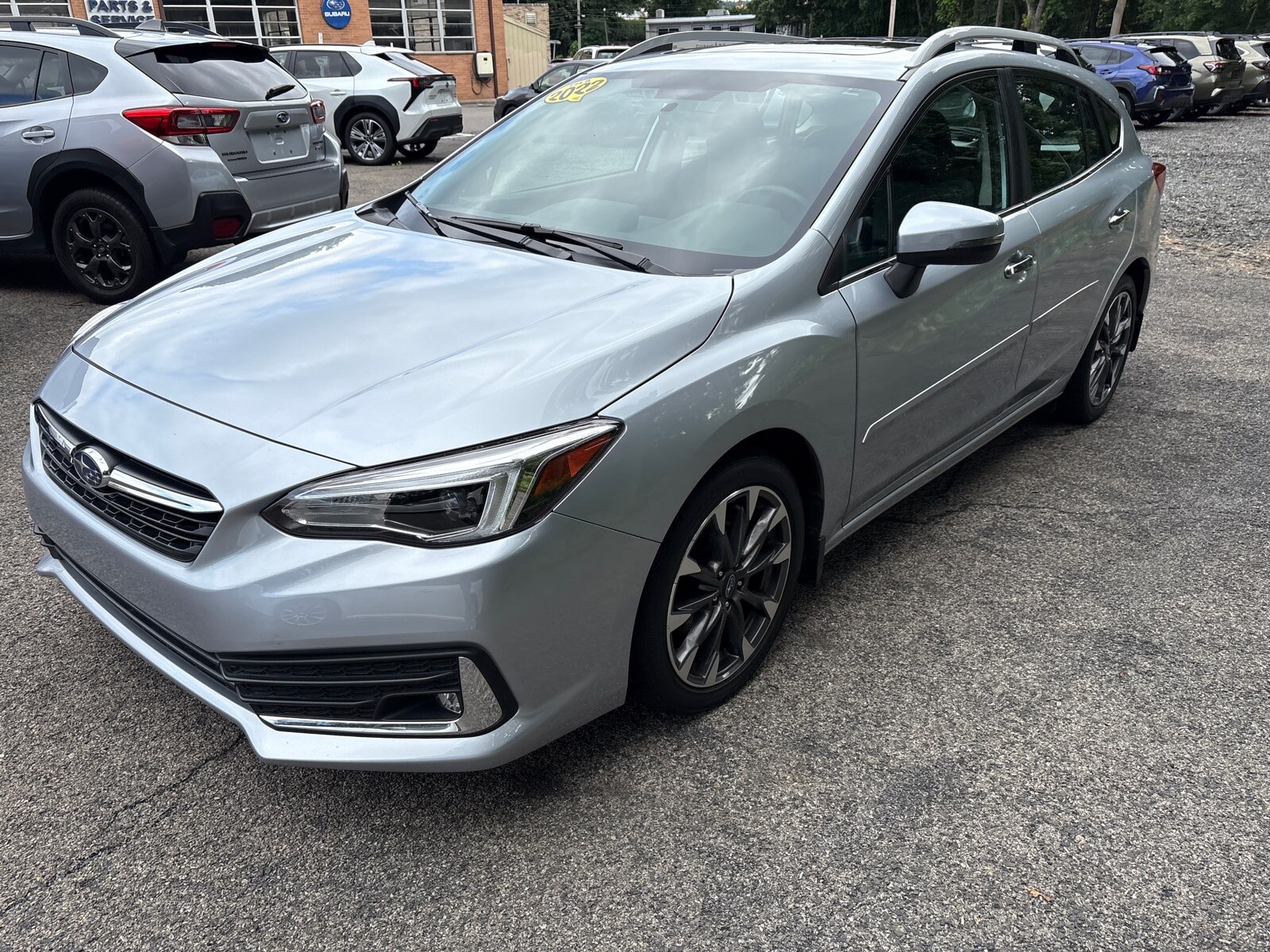 2022 Subaru Impreza Limited photo 3