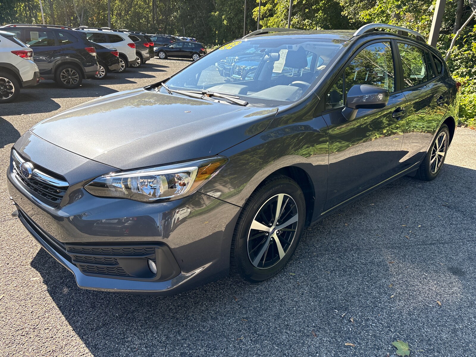 2023 Subaru Impreza Premium photo 2