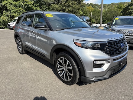 2022 Ford Explorer ST-Line SUV