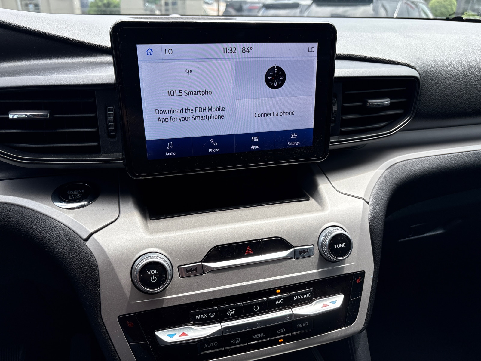 2023 Ford Explorer XLT - Photo 19