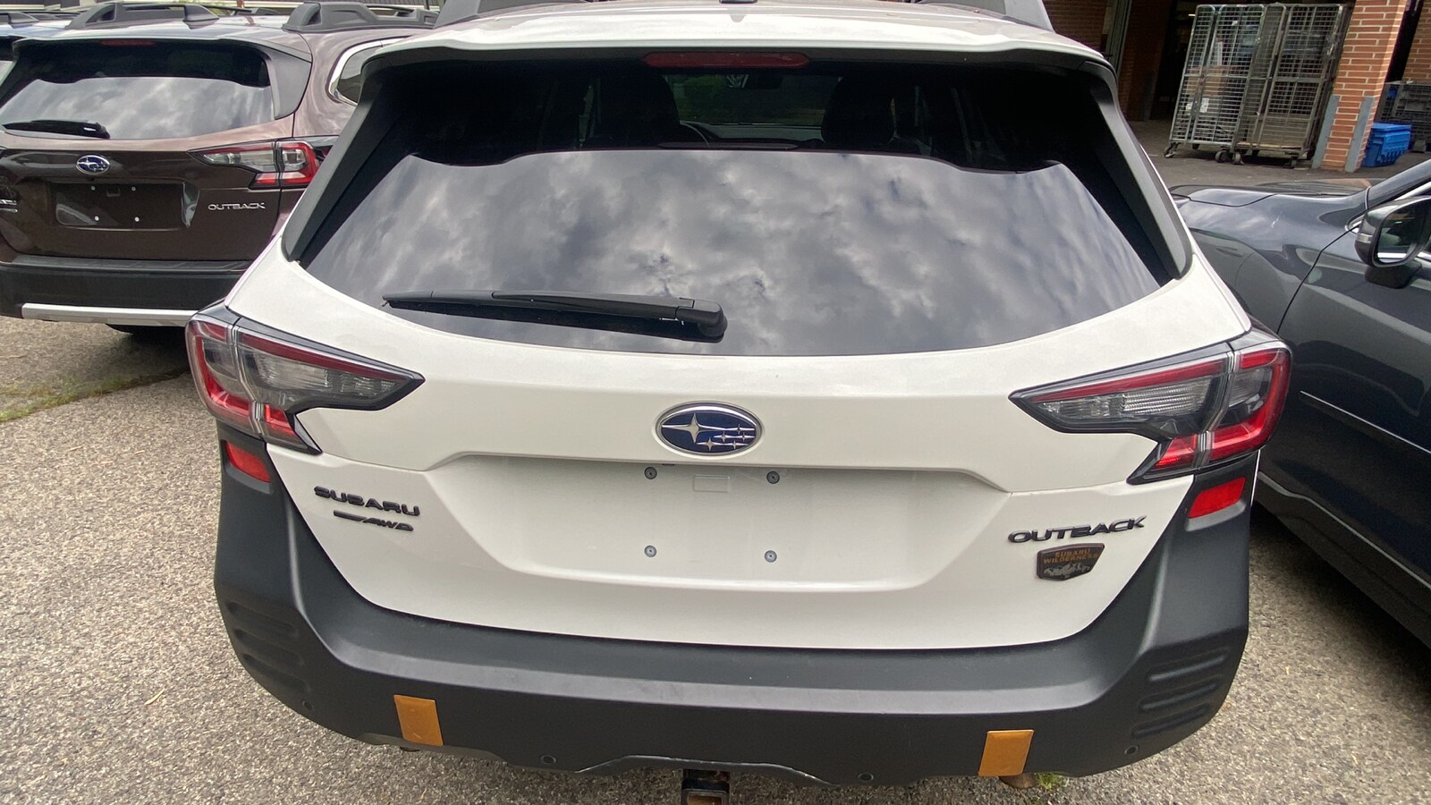 2022 Subaru Outback Wilderness photo 3