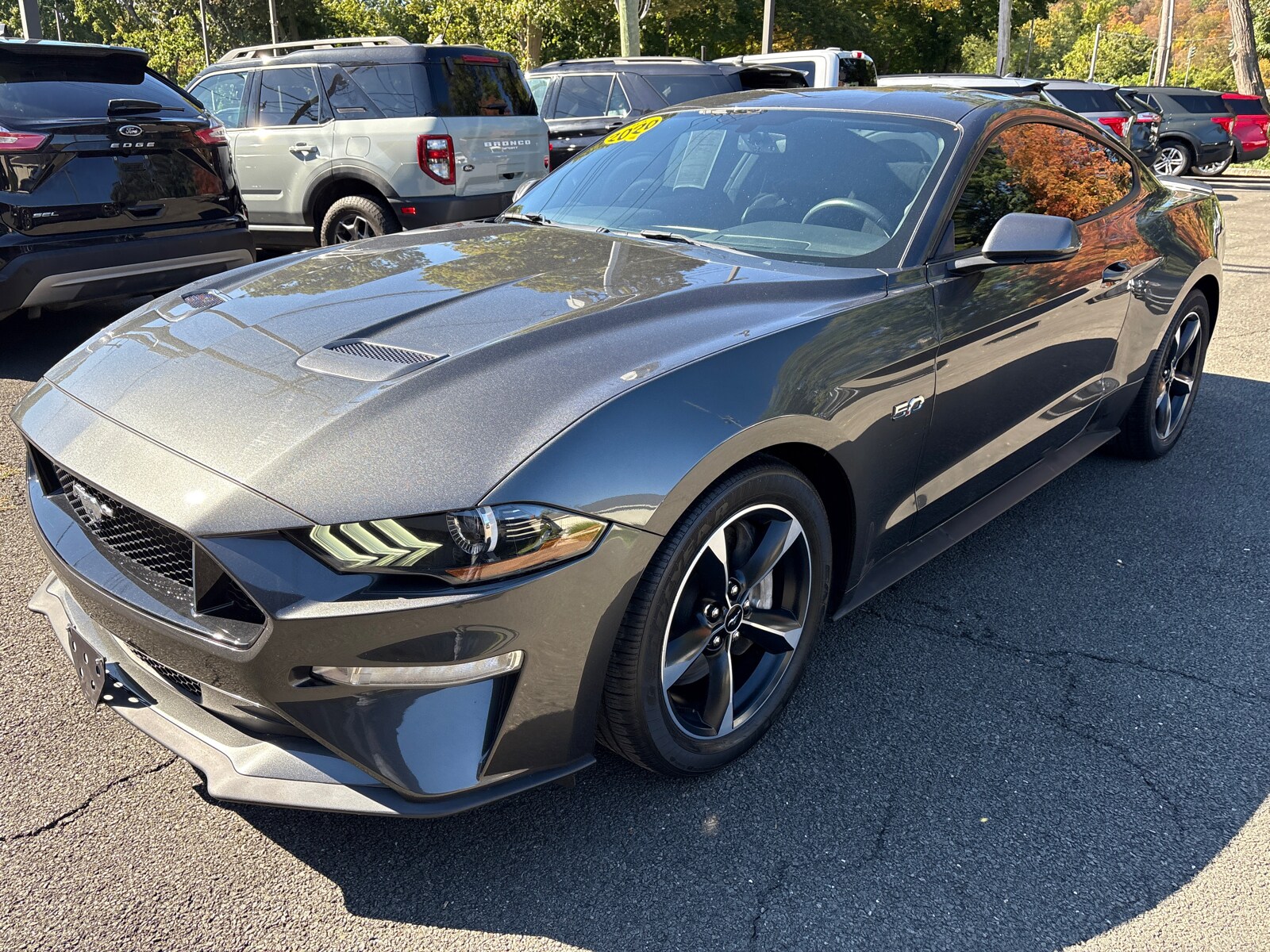 2020 Ford Mustang GT Premium photo 3